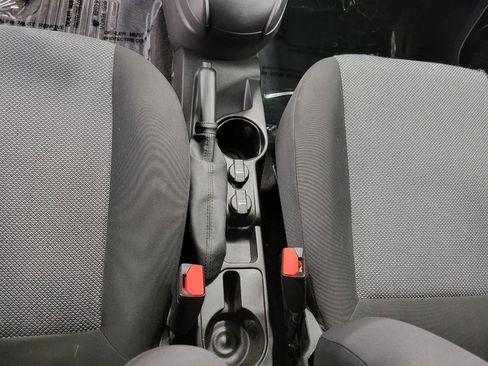 Used 2017 RAM ProMaster City Tradesman w/ Rear Back-up Camera Group FWD image 17