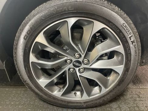Used 2021 Lincoln Nautilus Reserve AWD/4WD image 26