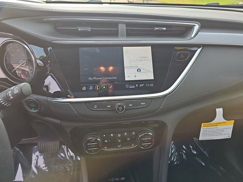 Used 2022 Buick Encore GX Essence w/ Advanced Technology Package image 20