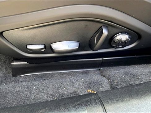 New 2025 Porsche Panamera 4 image 27