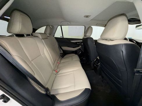 Used 2023 Subaru Outback Limited image 16