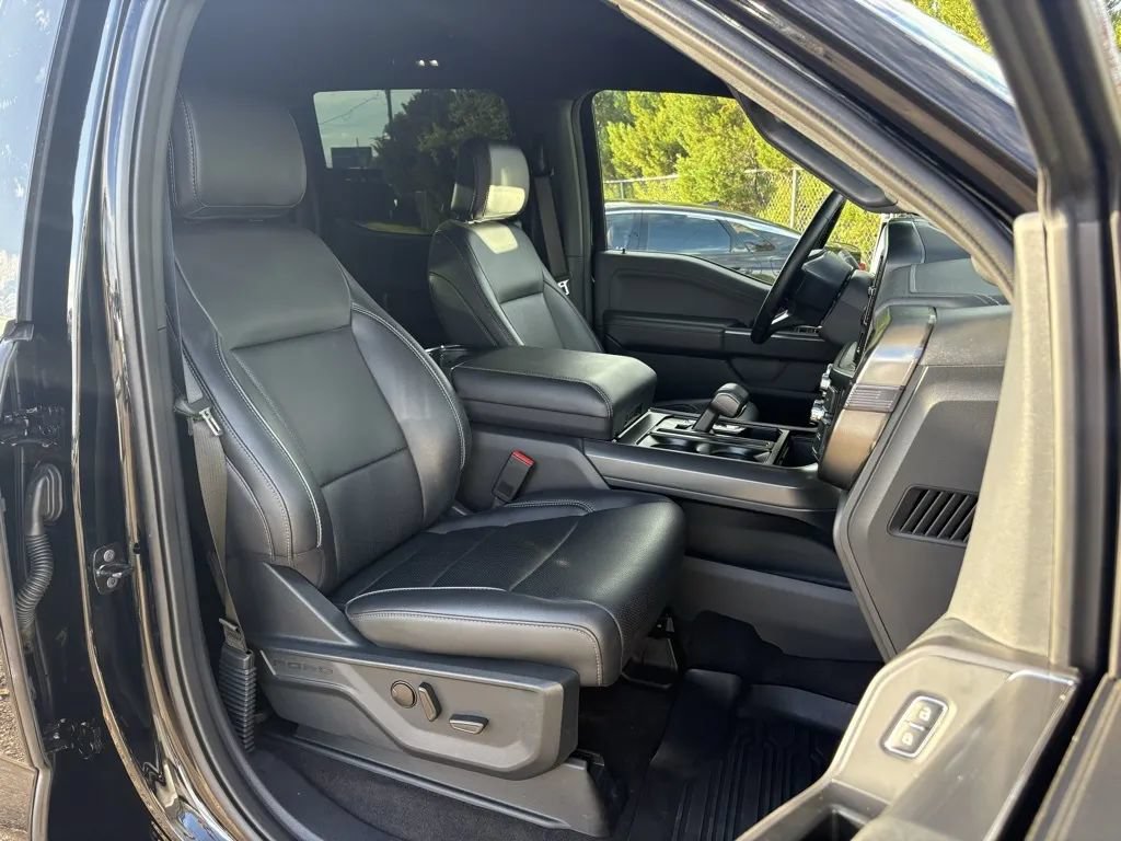 Used 2025 Ford F150 Lariat w/ Equipment Group 501A Mid AWD/4WD image 32