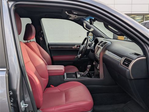 Used 2021 Lexus GX 460 Premium image 11