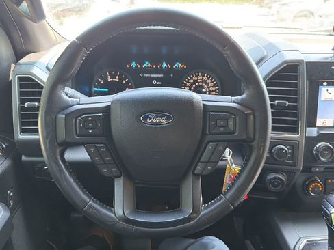 Used 2017 Ford F150 XLT w/ Equipment Group 301A Mid AWD/4WD image 10