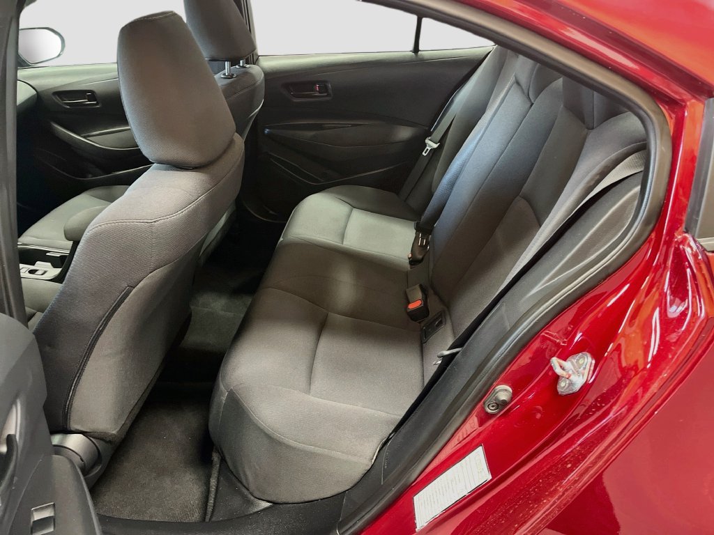 Used 2025 Toyota Corolla LE FWD image 23