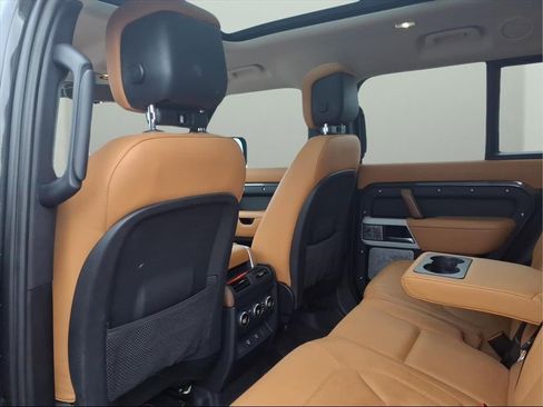 Used 2023 Land Rover Defender 130 First Edition image 23