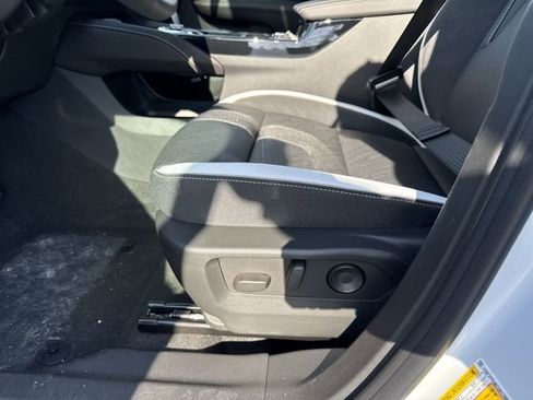 New 2026 Buick Envision Sport Touring image 12