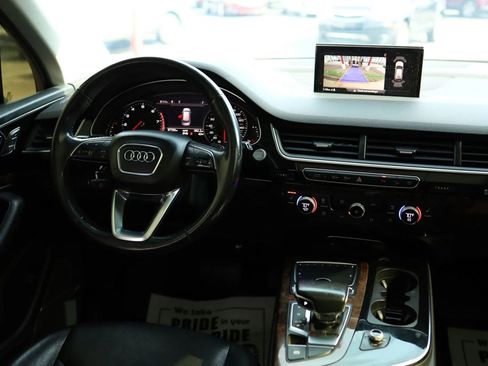 Used 2018 Audi Q7 3.0T Premium Plus w/ Premium Plus Package AWD/4WD image 36