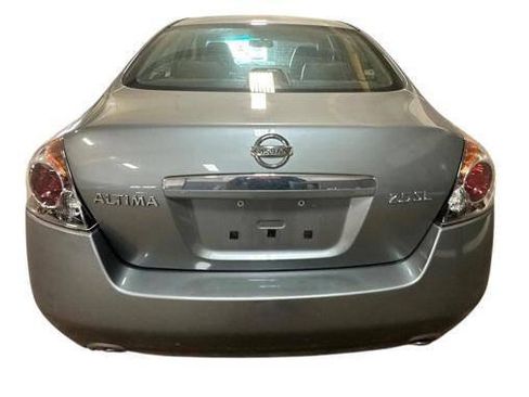 Used 2009 Nissan Altima 2.5 SL w/ SL Pkg FWD image 4