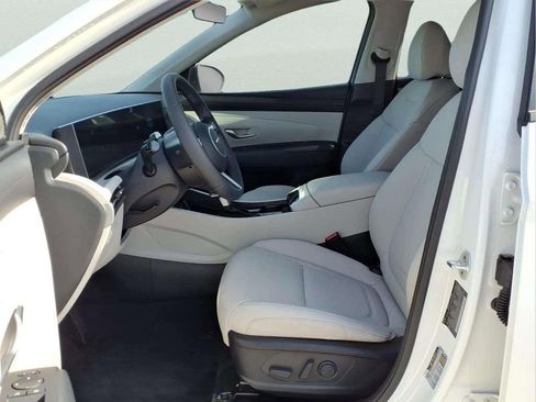New 2026 Hyundai Tucson SEL FWD image 9