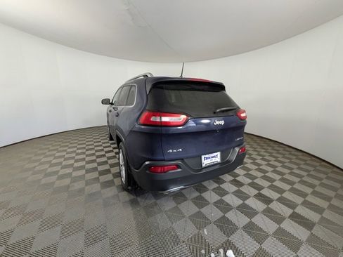 Used 2016 Jeep Cherokee Limited image 9