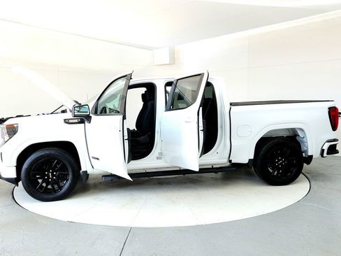 Used 2025 GMC Sierra 1500 Elevation AWD/4WD image 10