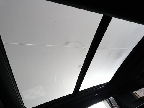 Used 2026 GMC Yukon XL AT4 Ultimate image 30