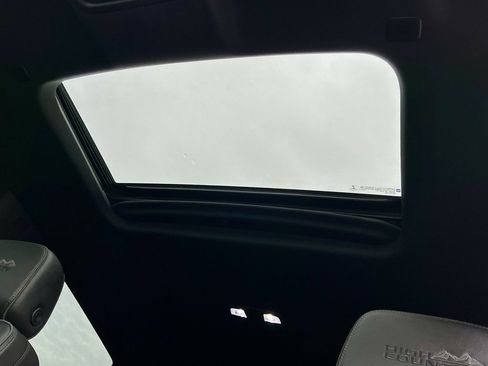 Used 2021 Chevrolet Silverado 1500 High Country w/ LPO, Dark Essentials Package image 41