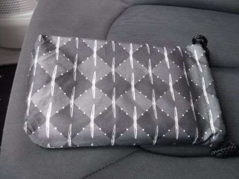 Certified 2020 Chrysler Voyager L image 32