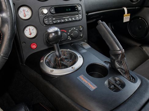 Used 2005 Dodge Viper SRT-10 w/ Copperhead Edition Group RWD image 21