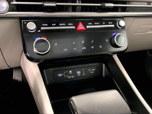 Certified 2025 Hyundai Tucson SEL image 45