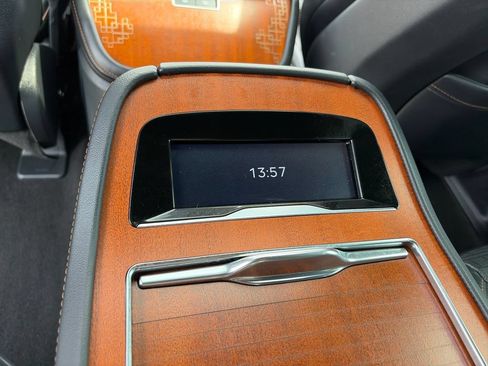 Used 2025 Lincoln Navigator L Black Label AWD/4WD image 33