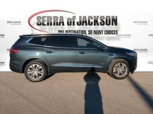 Used 2019 Buick Enclave Avenir w/ Avenir Technology Package image 9