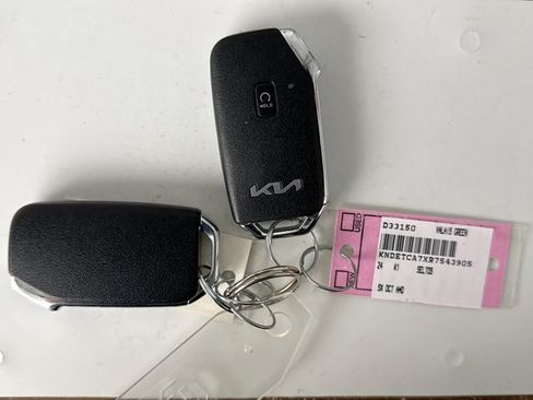 Used 2024 Kia Seltos SX w/ SX Sunroof Package AWD/4WD image 23