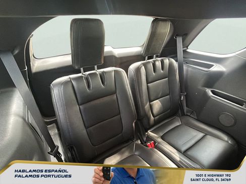 Used 2014 Ford Explorer XLT w/ Equipment Group 202A FWD image 28
