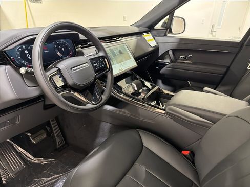New 2026 Land Rover Range Rover Sport Dynamic SE AWD/4WD image 10