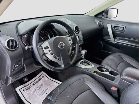 Used 2011 Nissan Rogue SV w/ SL Pkg AWD/4WD image 9