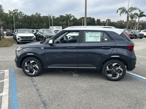 New 2026 Hyundai Venue SEL image 9