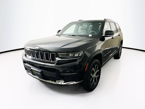 Used 2024 Jeep Grand Cherokee L Limited w/ Luxury Tech Group II image 3