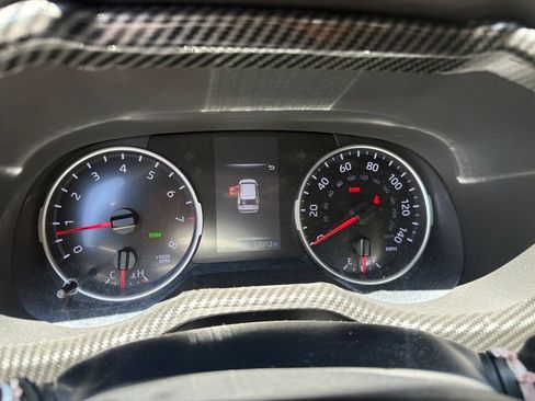 Used 2022 Toyota RAV4 XLE Premium FWD image 6