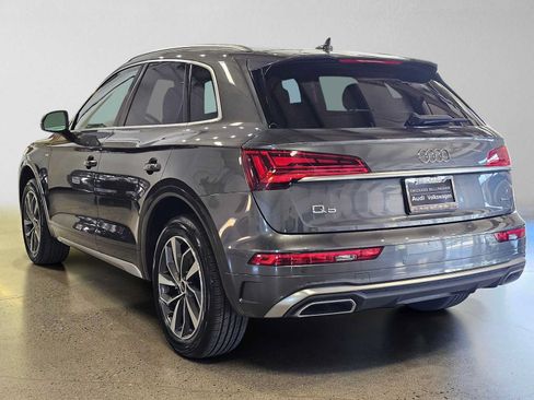 Used 2023 Audi Q5 2.0T Premium Plus w/ Premium Plus Package AWD/4WD image 5