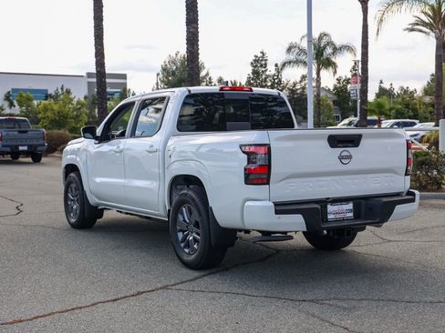 New 2026 Nissan Frontier SV RWD image 6