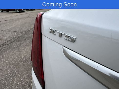 Used 2023 Cadillac XT5 Premium Luxury image 12