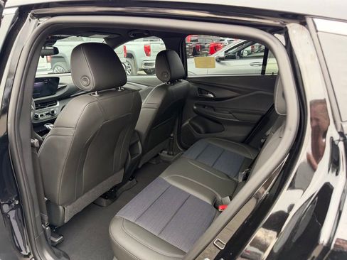 New 2026 Buick Envista Preferred FWD image 11