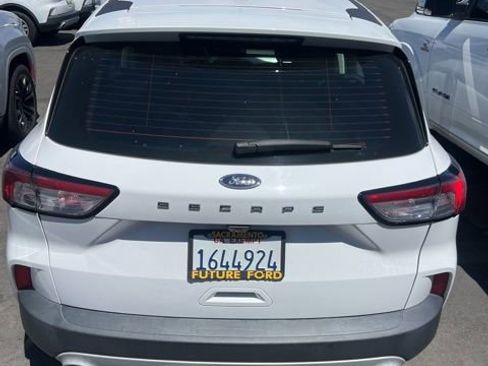 Used 2022 Ford Escape S FWD image 11