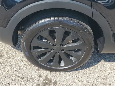 Used 2022 Kia Telluride S AWD/4WD image 5