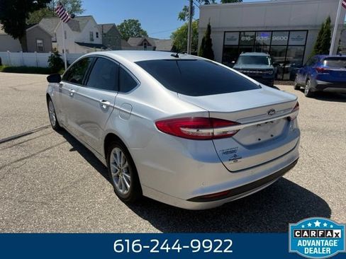 Used 2017 Ford Fusion Energi SE FWD image 3