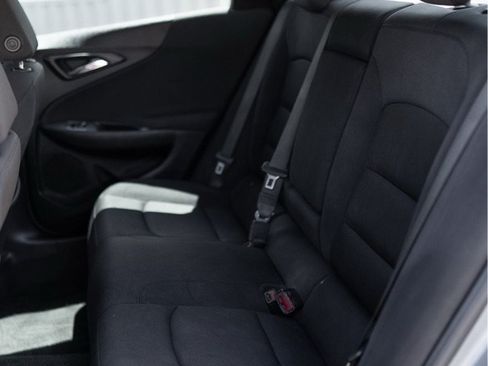 Used 2023 Chevrolet Malibu LT FWD image 9