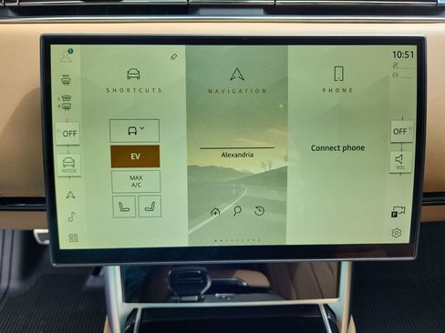 New 2026 Land Rover Range Rover SE AWD/4WD image 17