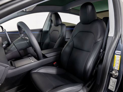 Used 2024 Tesla Model 3 Long Range RWD image 15