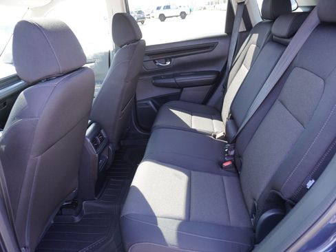 Used 2025 Honda CR-V EX image 12