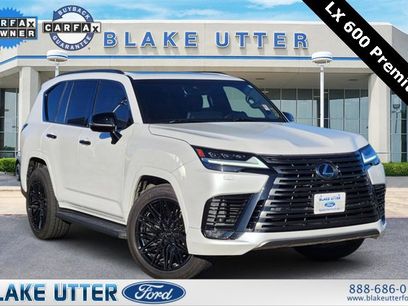 Used 2023 Lexus LX 600 4WD w/ Appearance Package