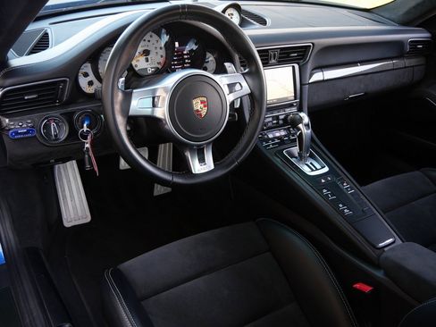 Used 2015 Porsche 911 GT3 image 12