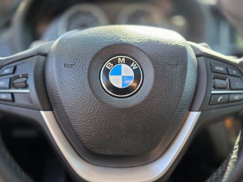 Used 2016 BMW X4 xDrive28i AWD/4WD image 25