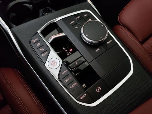 New 2026 BMW 330i Sedan w/ M Sport Package image 16