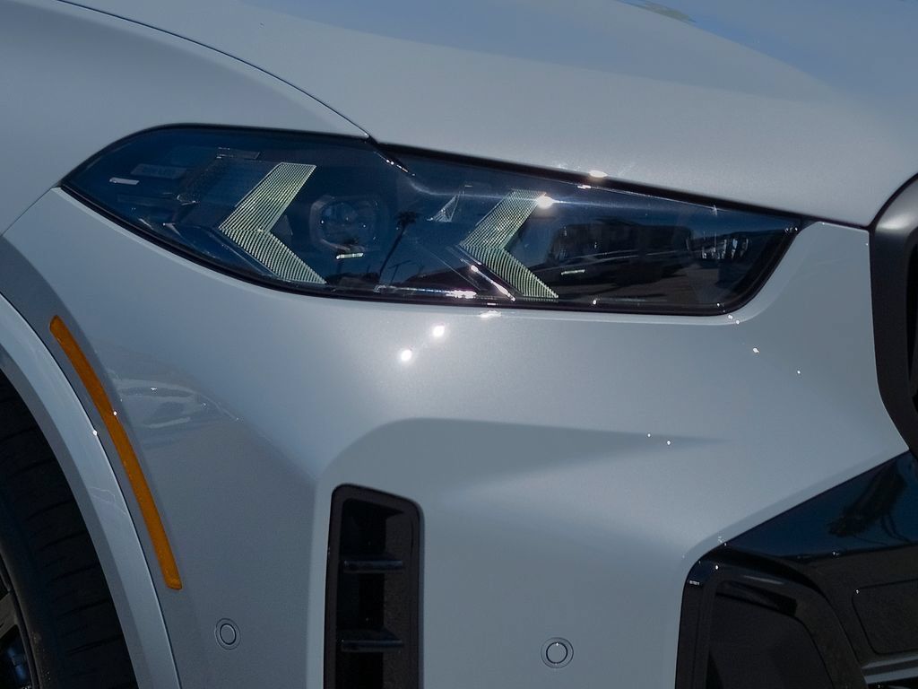New 2026 BMW X5 M60i AWD/4WD image 5