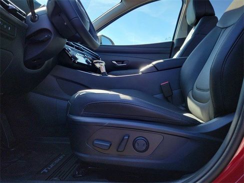 Certified 2025 Hyundai Tucson SEL image 33