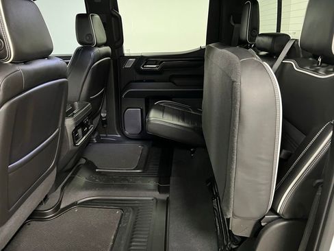 Used 2022 GMC Sierra 1500 AT4X image 57