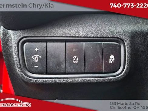 Used 2022 Kia Soul LX image 17