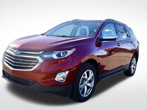 Used 2018 Chevrolet Equinox Premier image 5